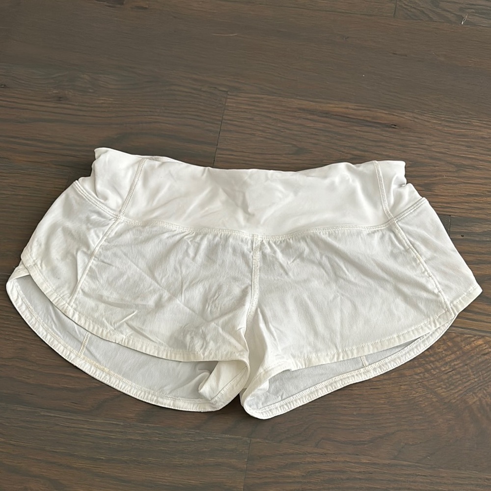 Lululemon Speed Up Low-Rise Lined Short 2.5" - white